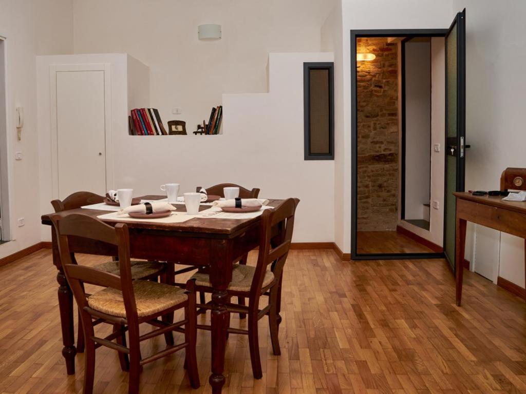 B&B La Casa di Giulia Sarnano Esterno foto